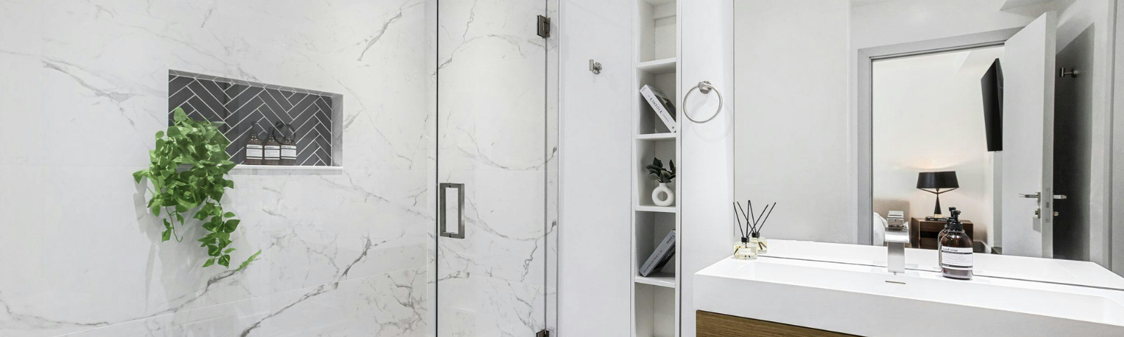 Mamparas y Cabinas de Ducha para Baño